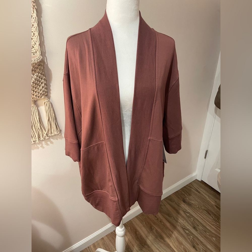 Athleta Lotus Wrap Size S/M New with Tags
